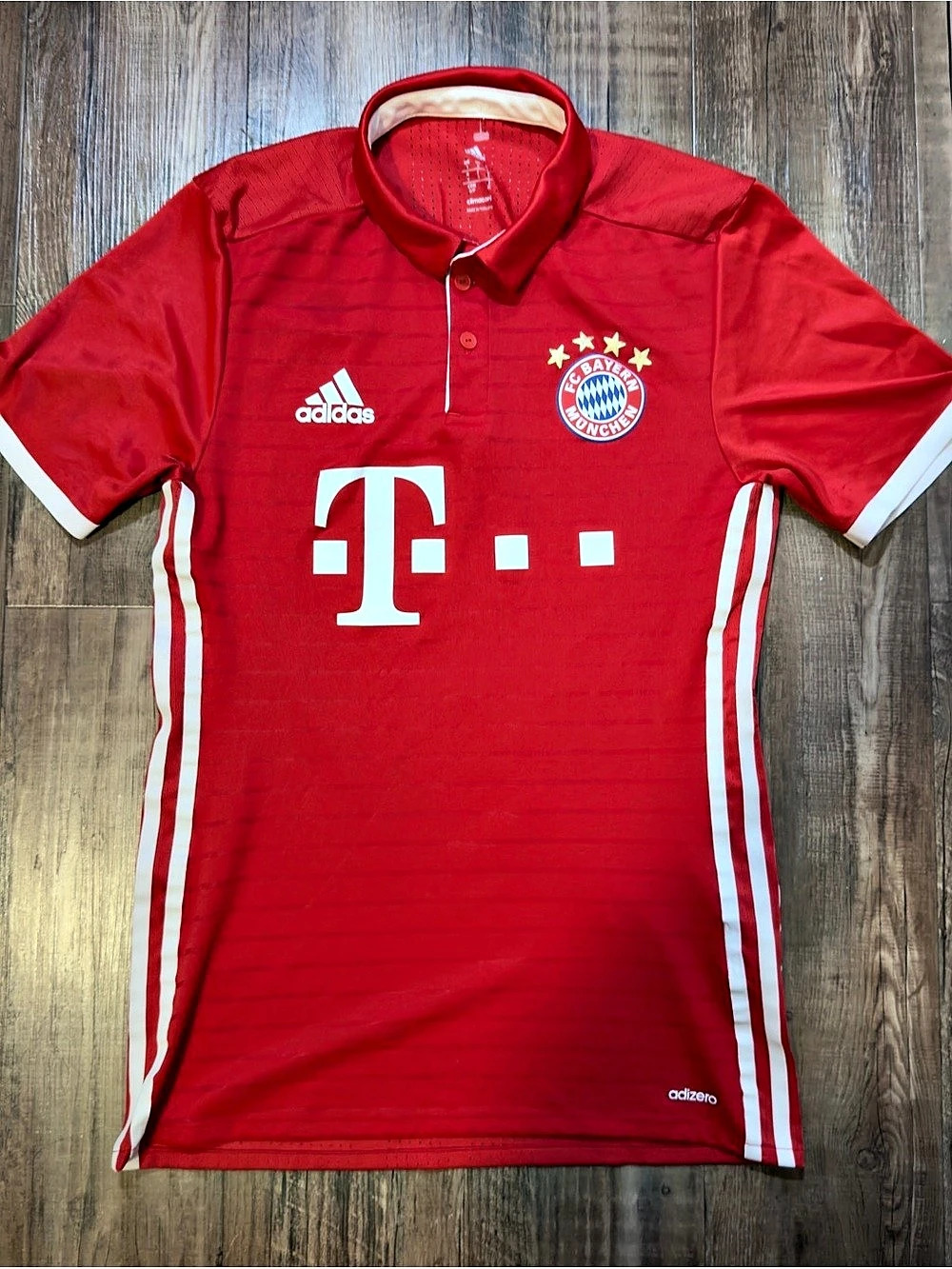adidas FC Bayern München 2016/17 Home Jersey Men'Small Red White Jersey Size